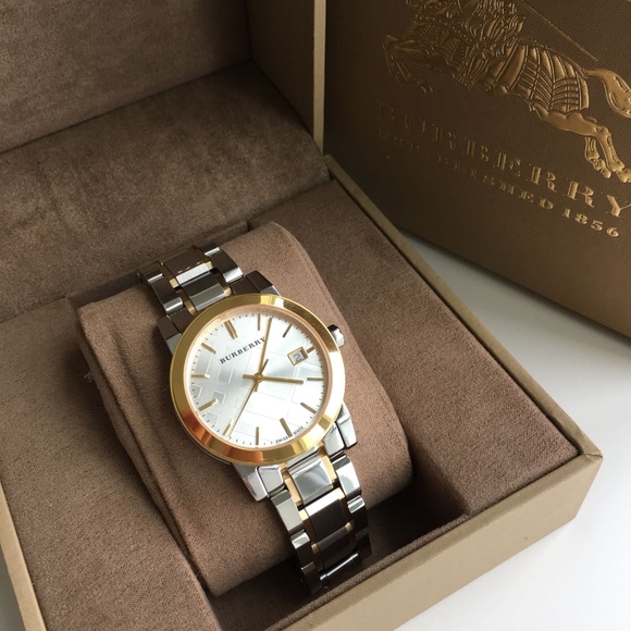 Montre Burberry HERITAGE DUAL TONE