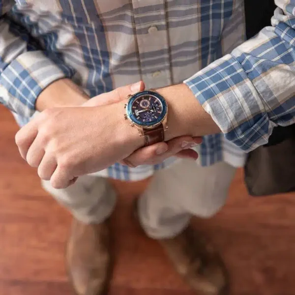 Montre GUESS W0673G3